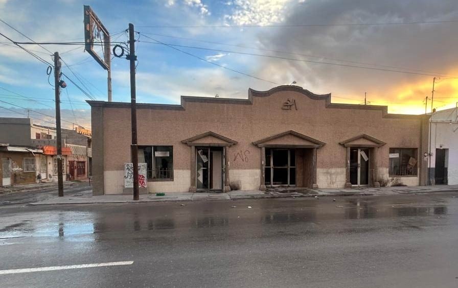 Por quinta vez vandalizan funeraria Del Carmen